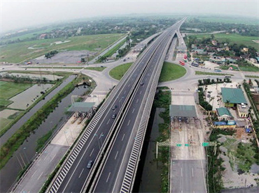 Việt Nam tìm nhà đầu tư cho cao tốc Bắc - Nam phía Đông