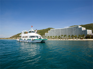 Du lịch tàu biển đến Nha Trang - Khánh Hòa dần khởi sắc
